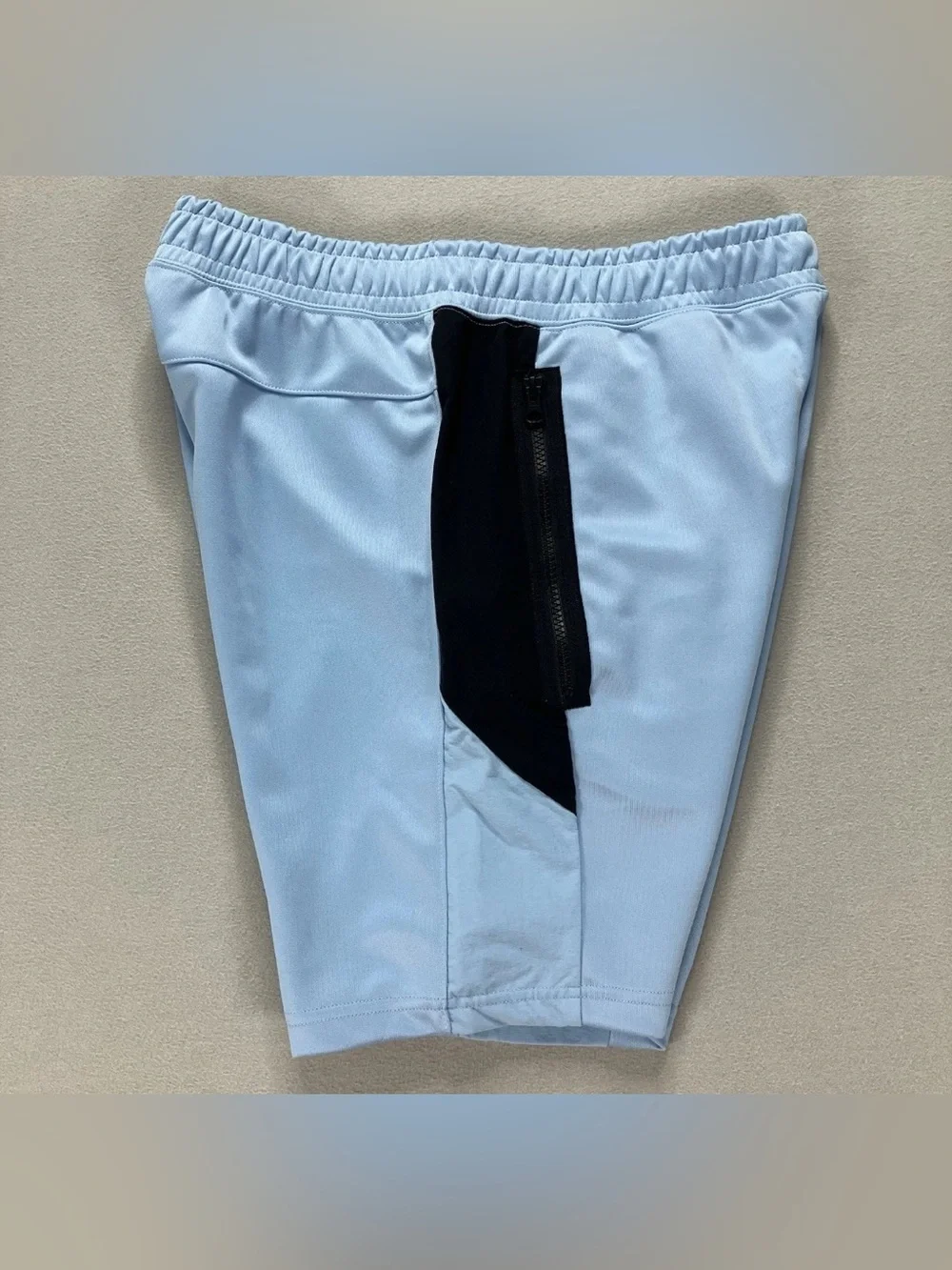 Nike Air Max Men’s Light Blue & Black Athletic Shorts HQ4918-422